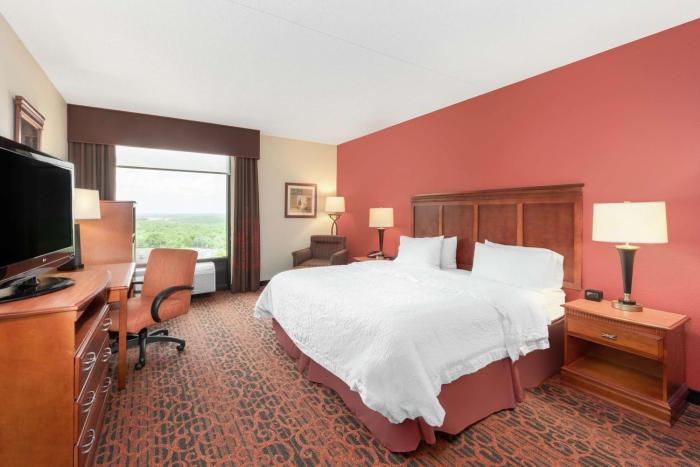 hampton inn by hilton branson on the strip