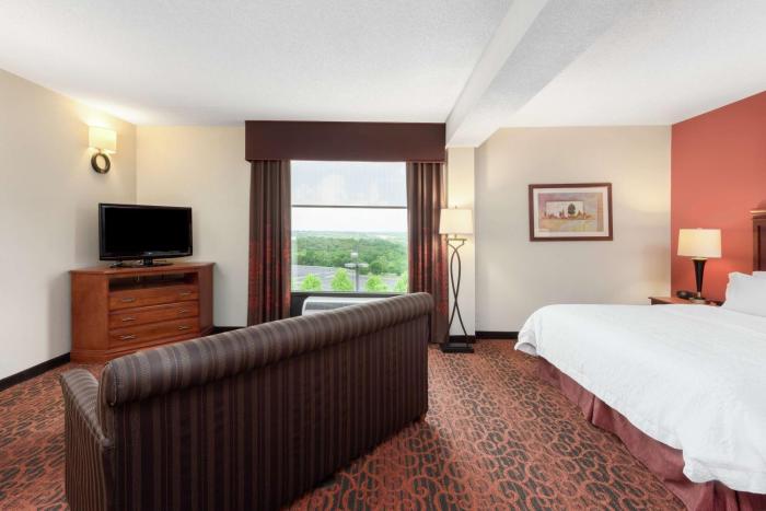 hampton inn by hilton branson on the strip