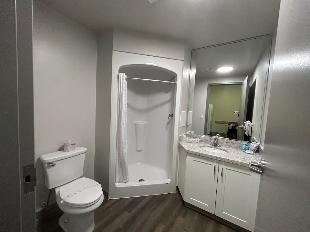 residence and conference centre brampton