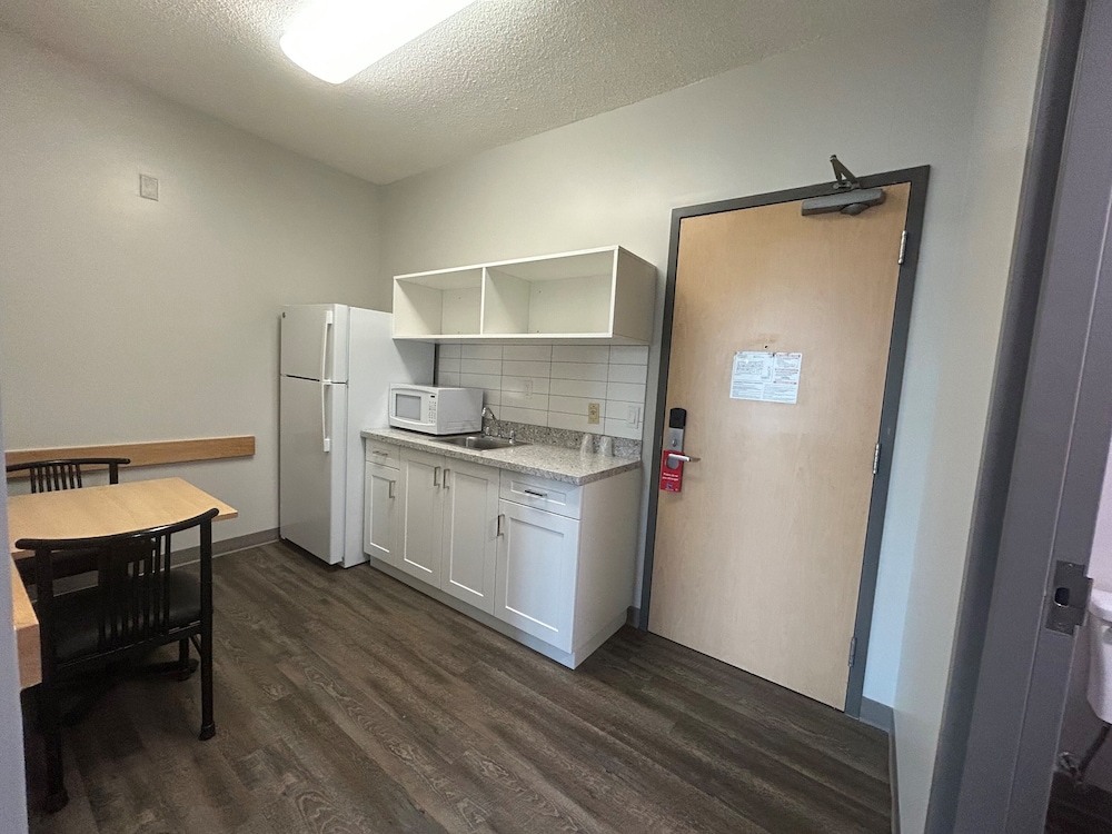 residence and conference centre brampton