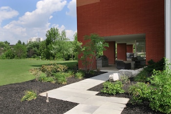 residence and conference centre brampton