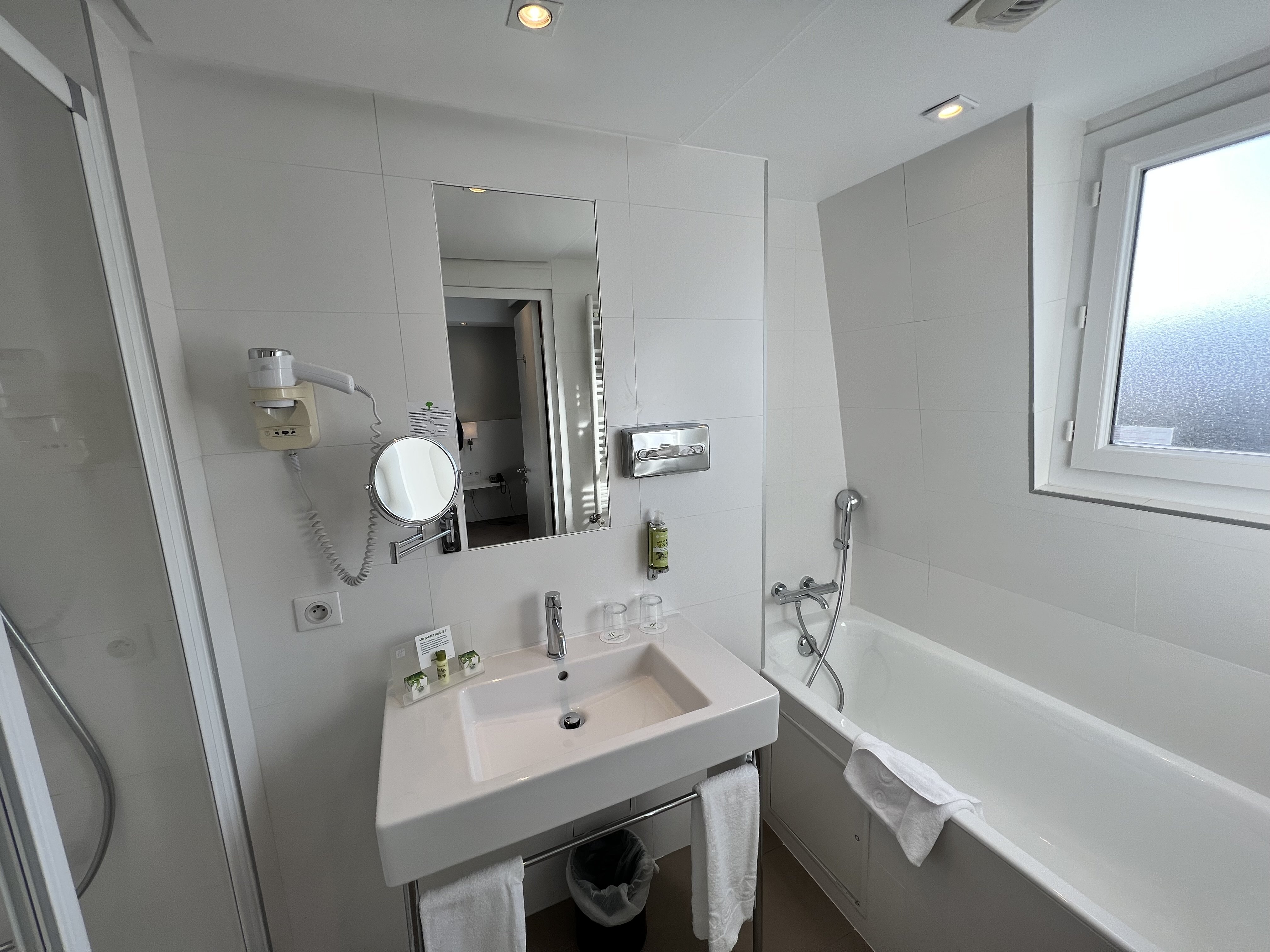 holiday inn paris auteuil by ihg