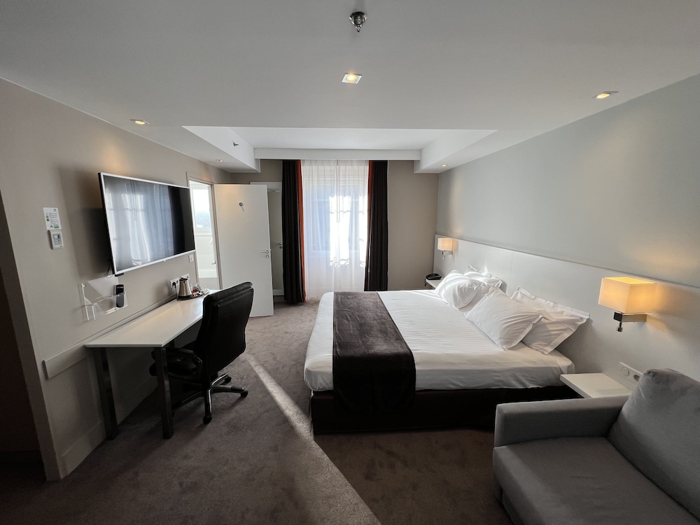 holiday inn paris auteuil by ihg
