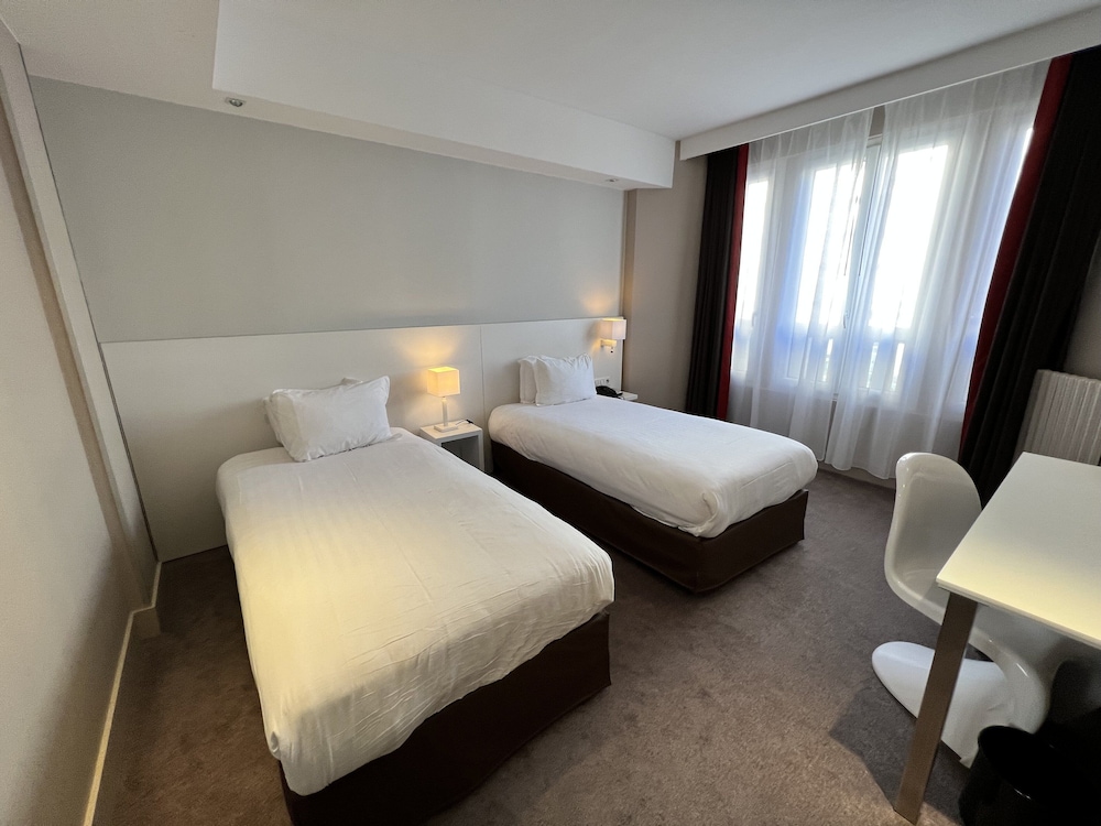 holiday inn paris auteuil by ihg