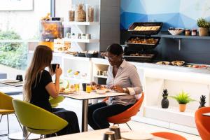 ibis styles paris porte dorleans