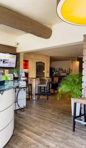 Hôtel Restaurant L'étape,,3 star