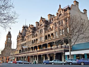 hotel shamrock bendigo