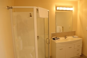 fountain court motel