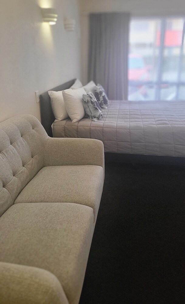 fountain court motel