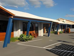 the rocks motel