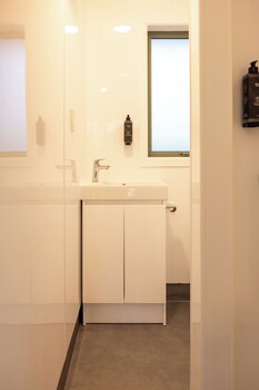 haka house wanaka