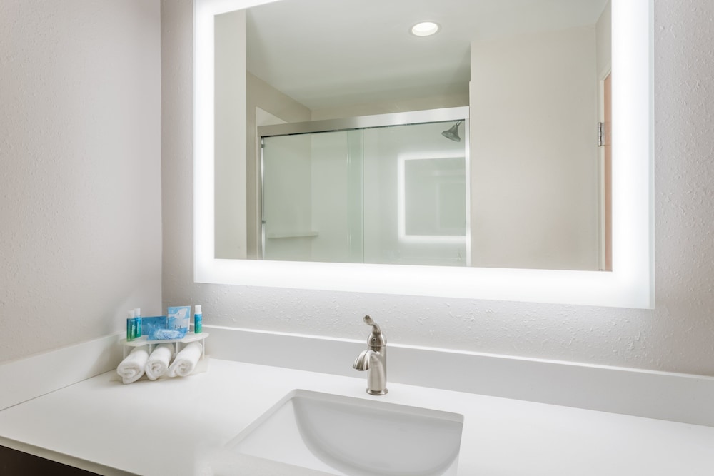 holiday inn express hotel and suites bremen by ihg