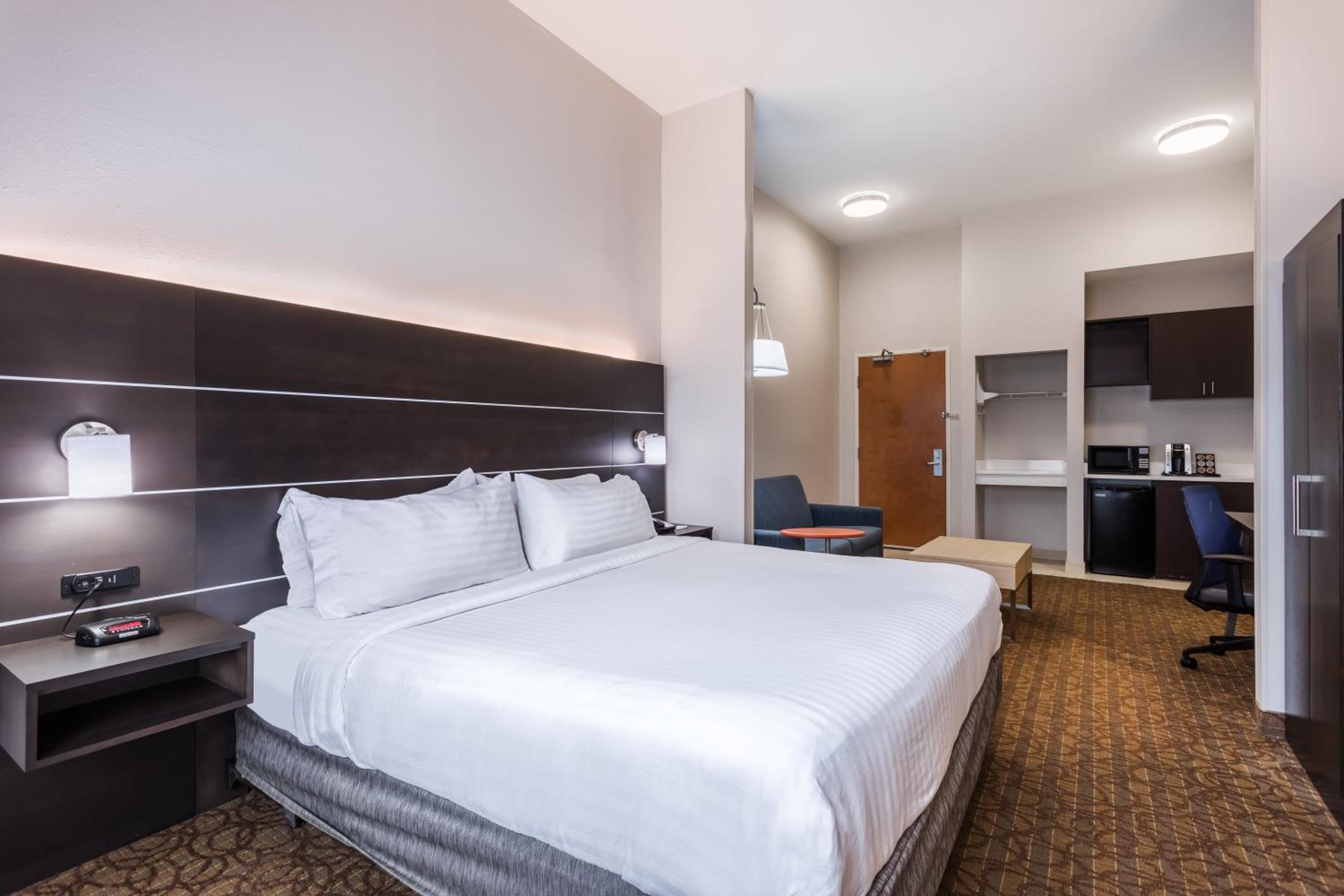 holiday inn express hotel and suites bremen by ihg