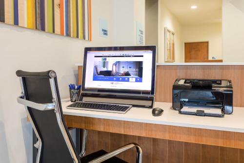 holiday inn express hotel and suites bremen by ihg