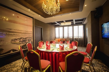 huatian chinagora hotel