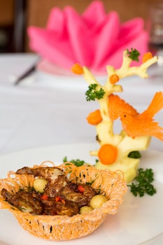 huatian chinagora hotel