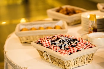 huatian chinagora hotel