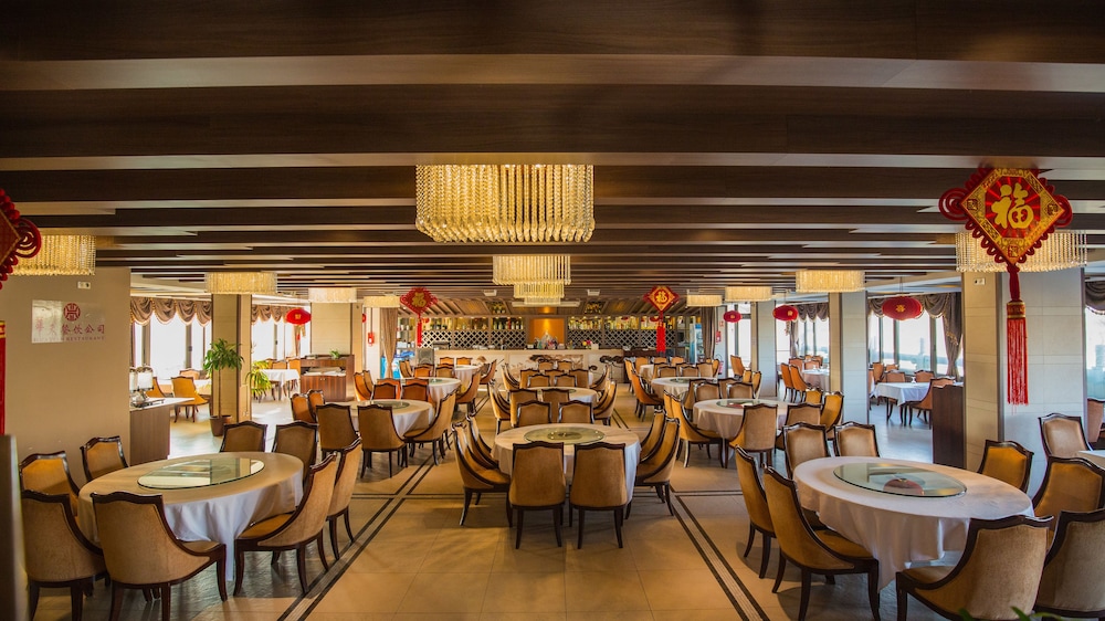 huatian chinagora hotel