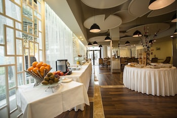 huatian chinagora hotel