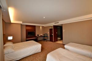 huatian chinagora hotel