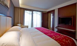 huatian chinagora hotel