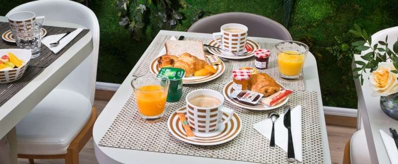 hotel daumesnil vincennes