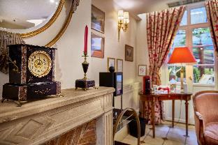 le relais montmartre