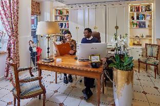 le relais montmartre