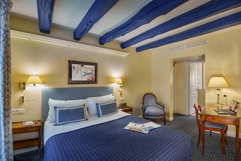 le relais montmartre