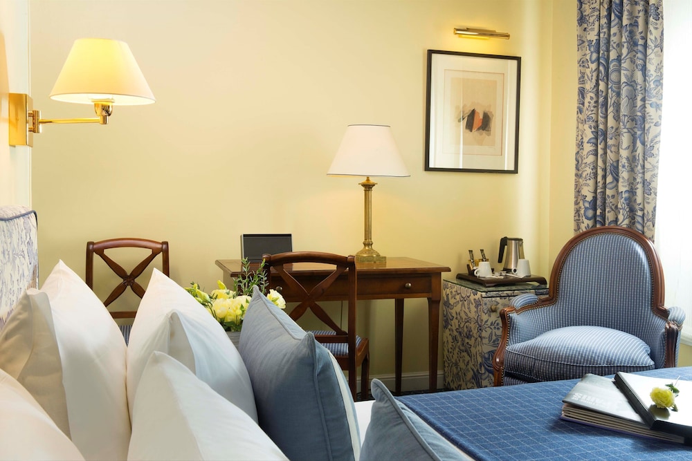 le relais montmartre