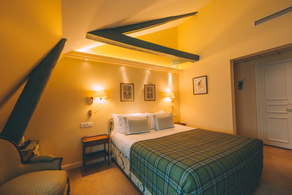 le relais montmartre