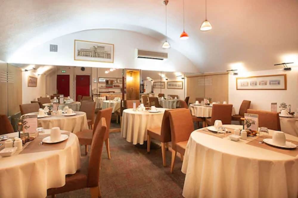 hotel pavillon bastille