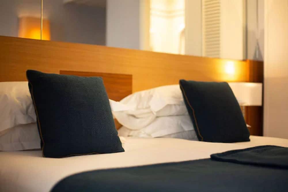 hotel pavillon bastille