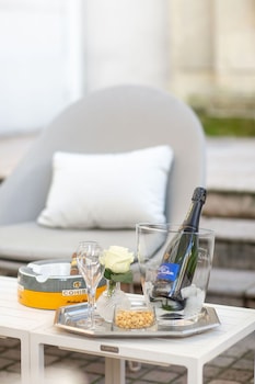 hotel pavillon bastille