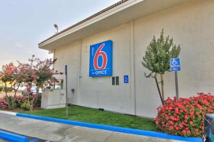 Motel 6 Sacramento, Ca - Old Sacramento North,Sacramento County>>Sacramento,2 star
