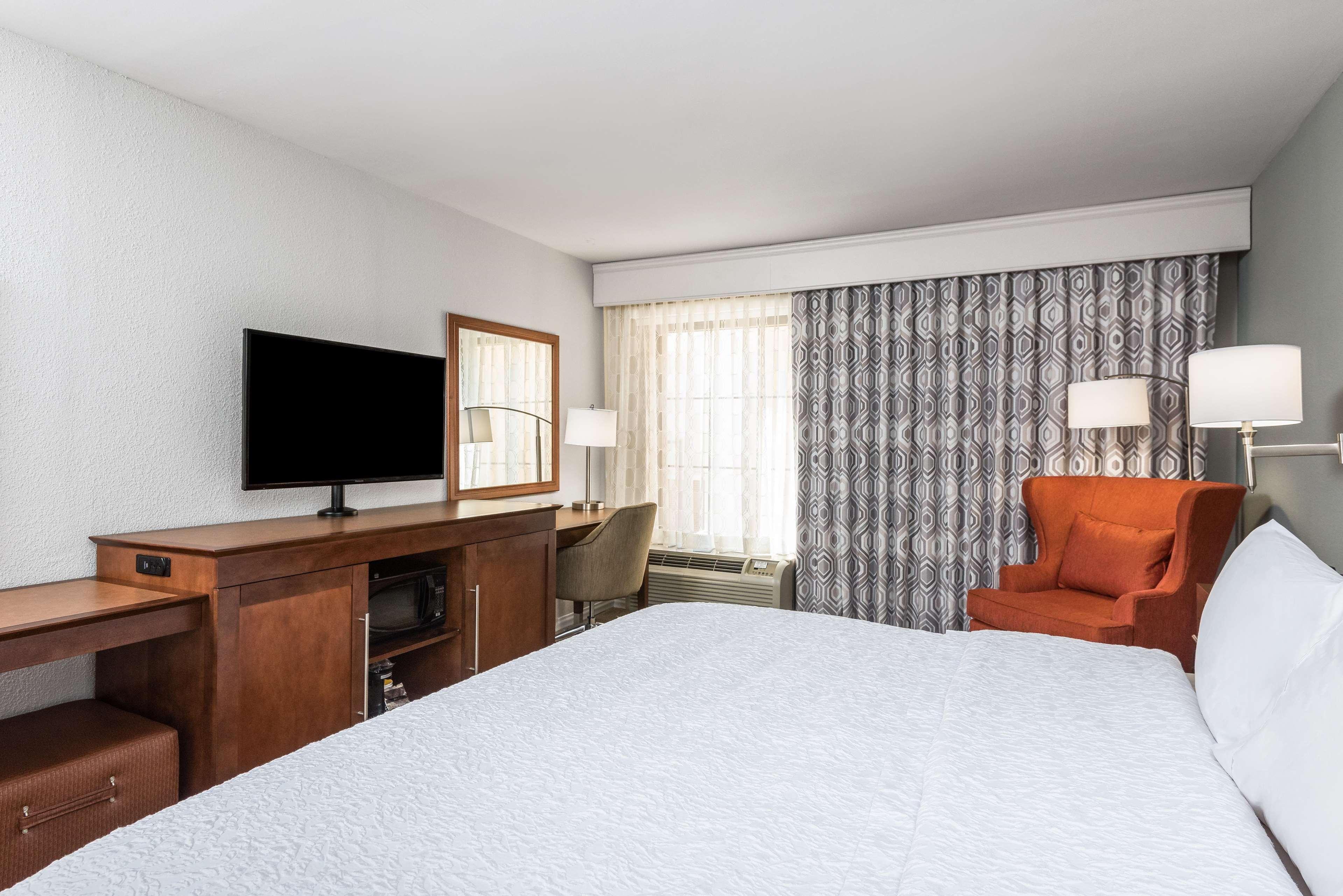 hampton inn and suites florence center