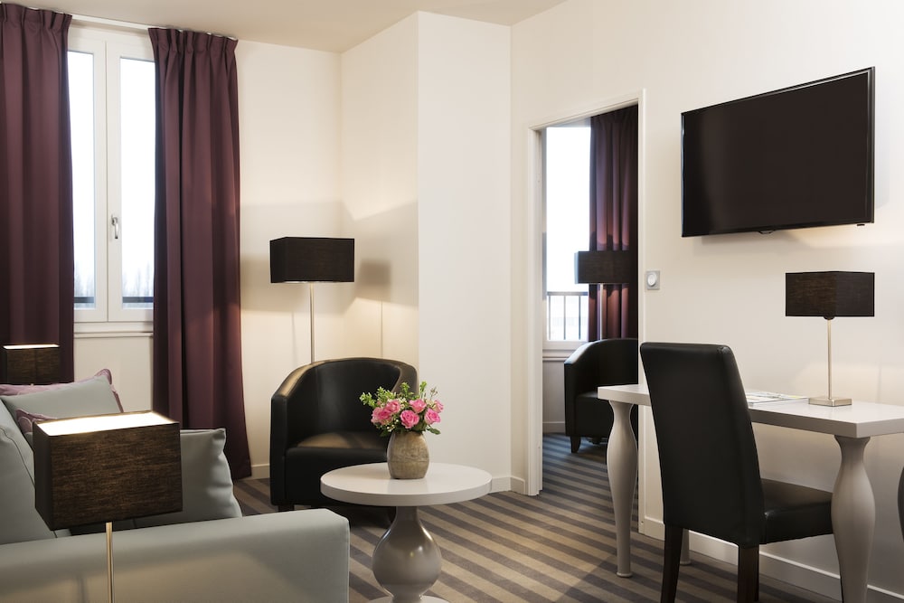 executive hotel paris gennevilliers