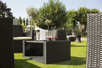 executive hotel paris gennevilliers