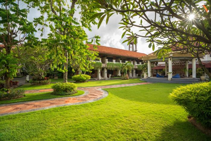 kuta beach club hotel