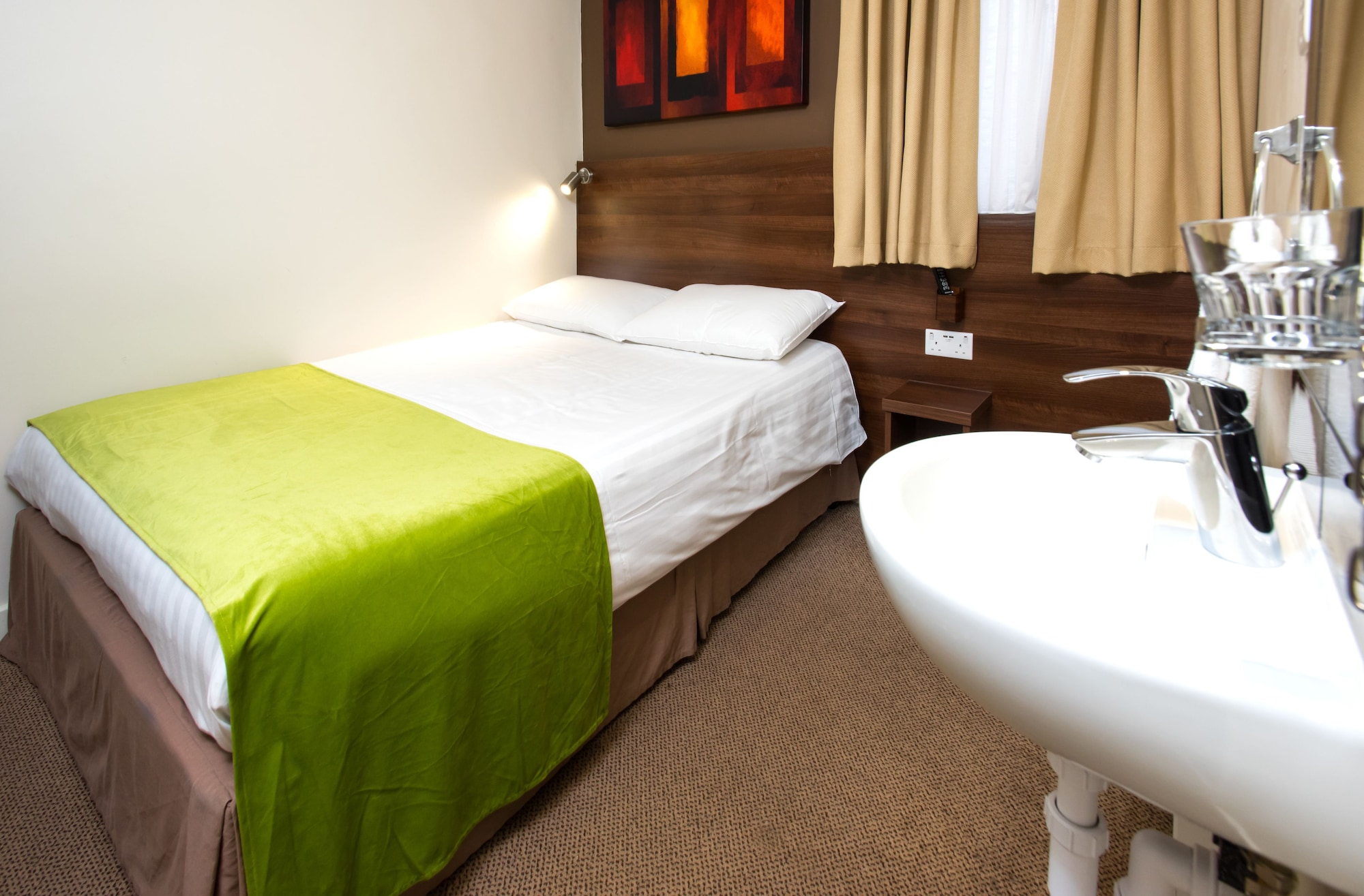marble arch inn hotel