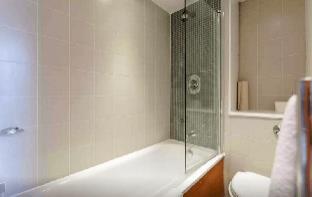 princes square serviced apartments by concept apartments