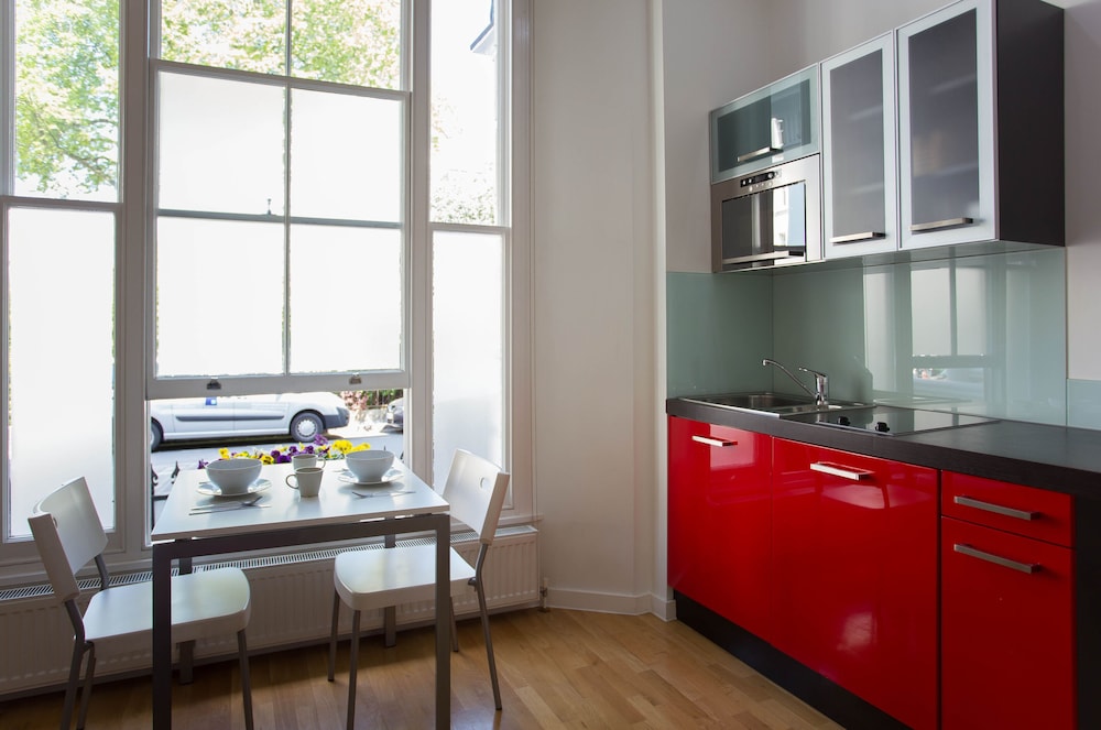 princes square serviced apartments by concept apartments