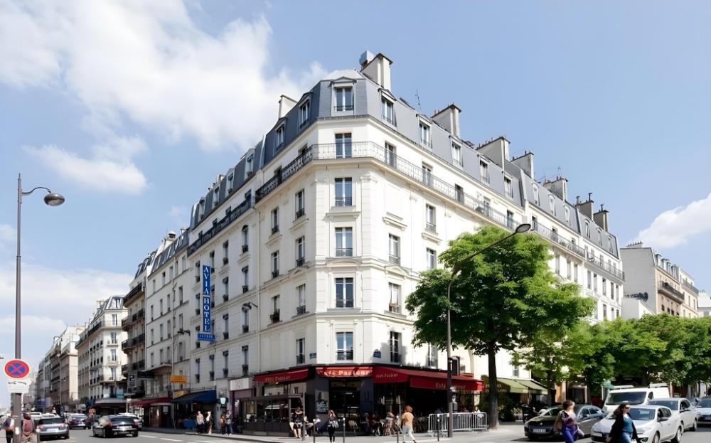 paris