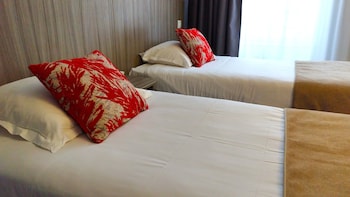 avia saphir montparnasse