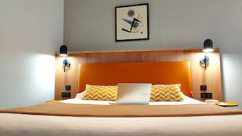 avia saphir montparnasse