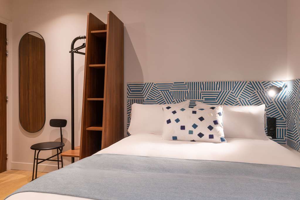 paris art hotel quartier latin by malone