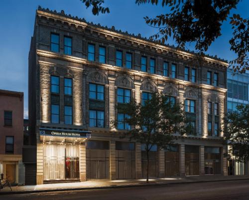 Opera House Hotel,Long Island City>>Bronx,3 star