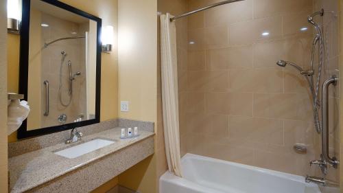 best western plus fort worth forest hill inn and suites