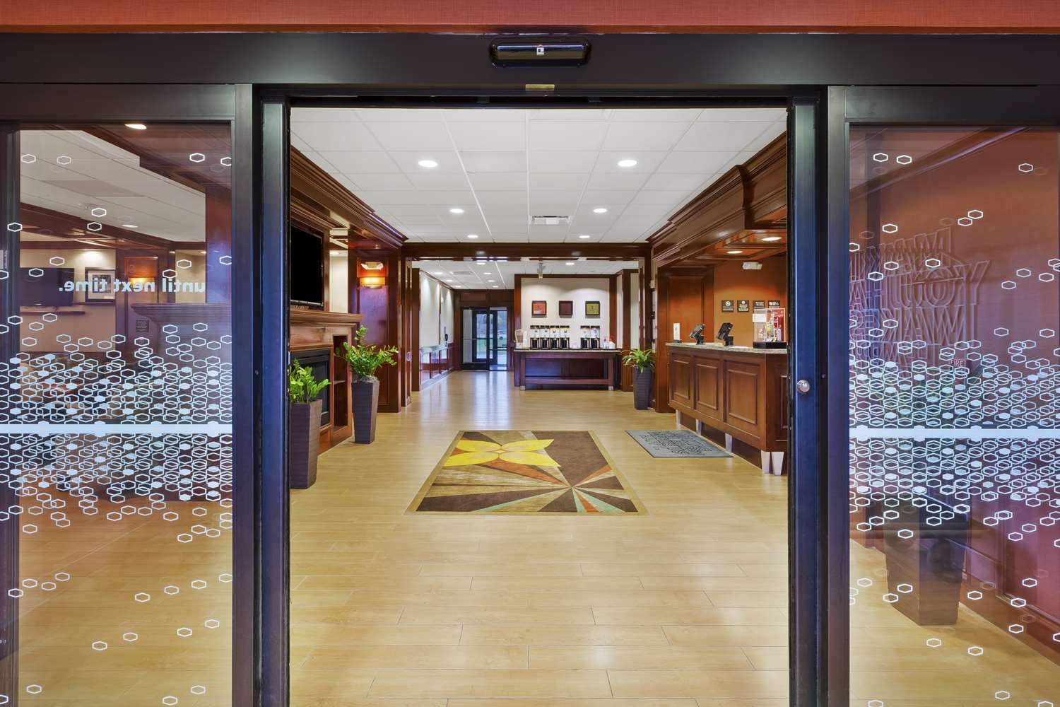 hampton inn detroit southgate