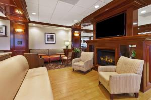 hampton inn detroit southgate